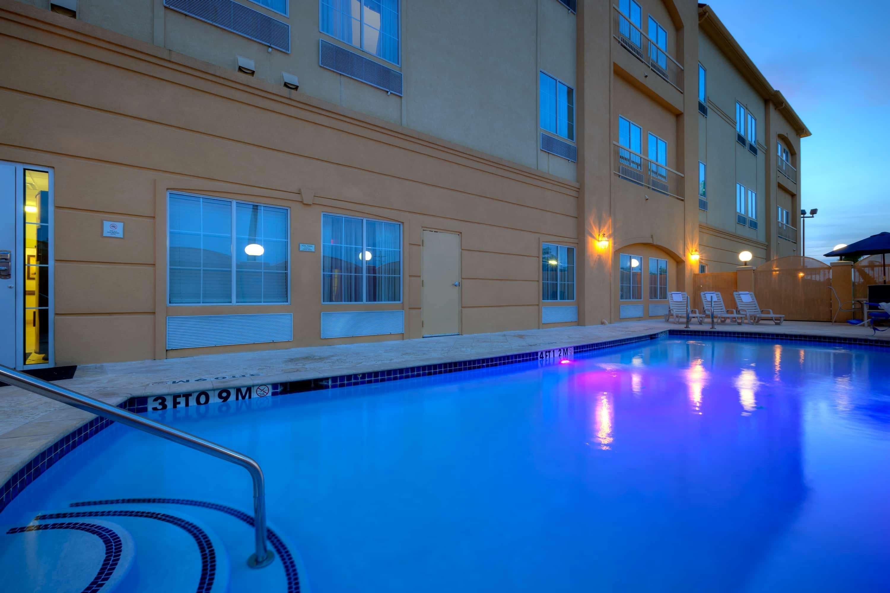 La Quinta By Wyndham Houston New Caney Buitenkant foto